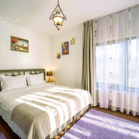 Calea Poienii Penthouse Apartamento Braşov Exterior foto